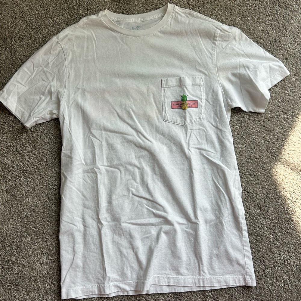 Vineyard Vines Tee Shirt